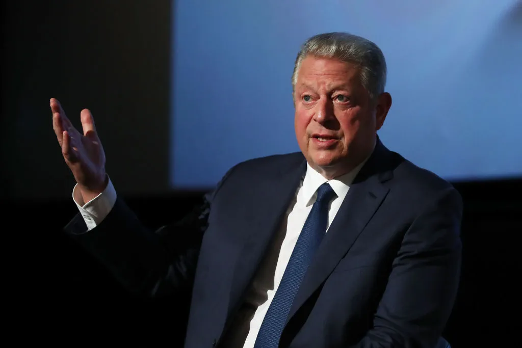 Al Gore süni intellektin data mərkəzləri ilə bağlı narahatlıqlara sakit reaksiya verir