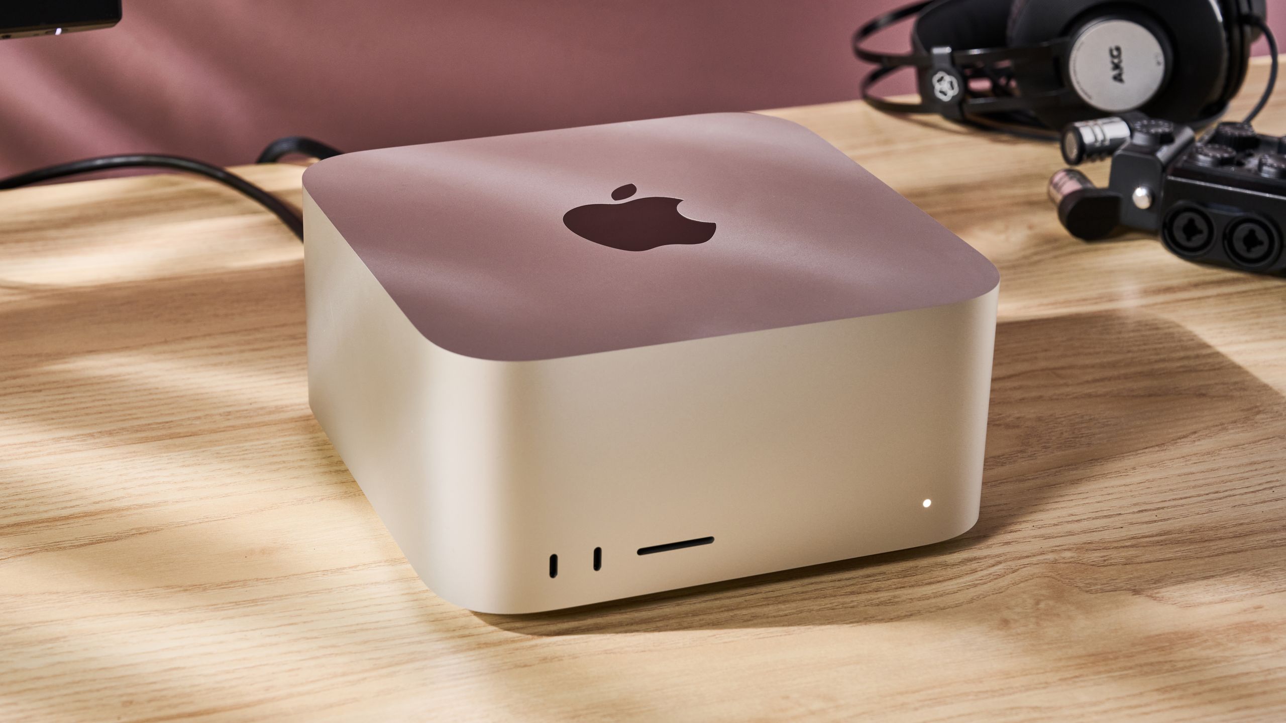 AWS Apple-ın Qeyri-adi M3 Ultra Mac-larını Əldə Etdi