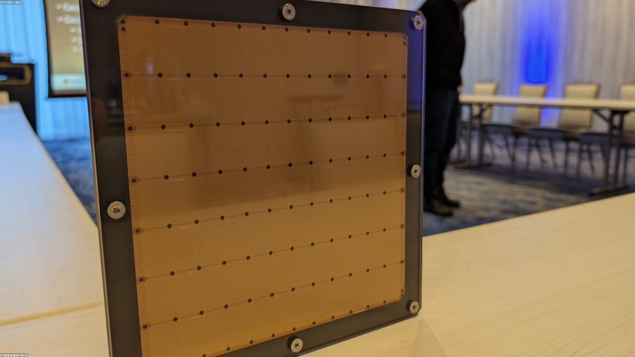 Cerebras Systems: $60 Milyardlıq AI Çip Nəhəngi Necə Ölümün Kənarından Qayıtdı