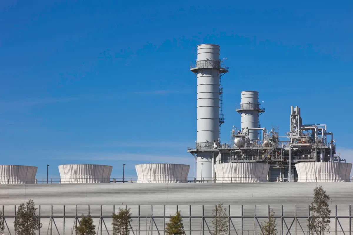 Data Mərkəzləri Tələbini Artırır: Təbii Qazla İşləyən Elektrik Stansiyalarının Qiyməti 66% Bahalaşdı