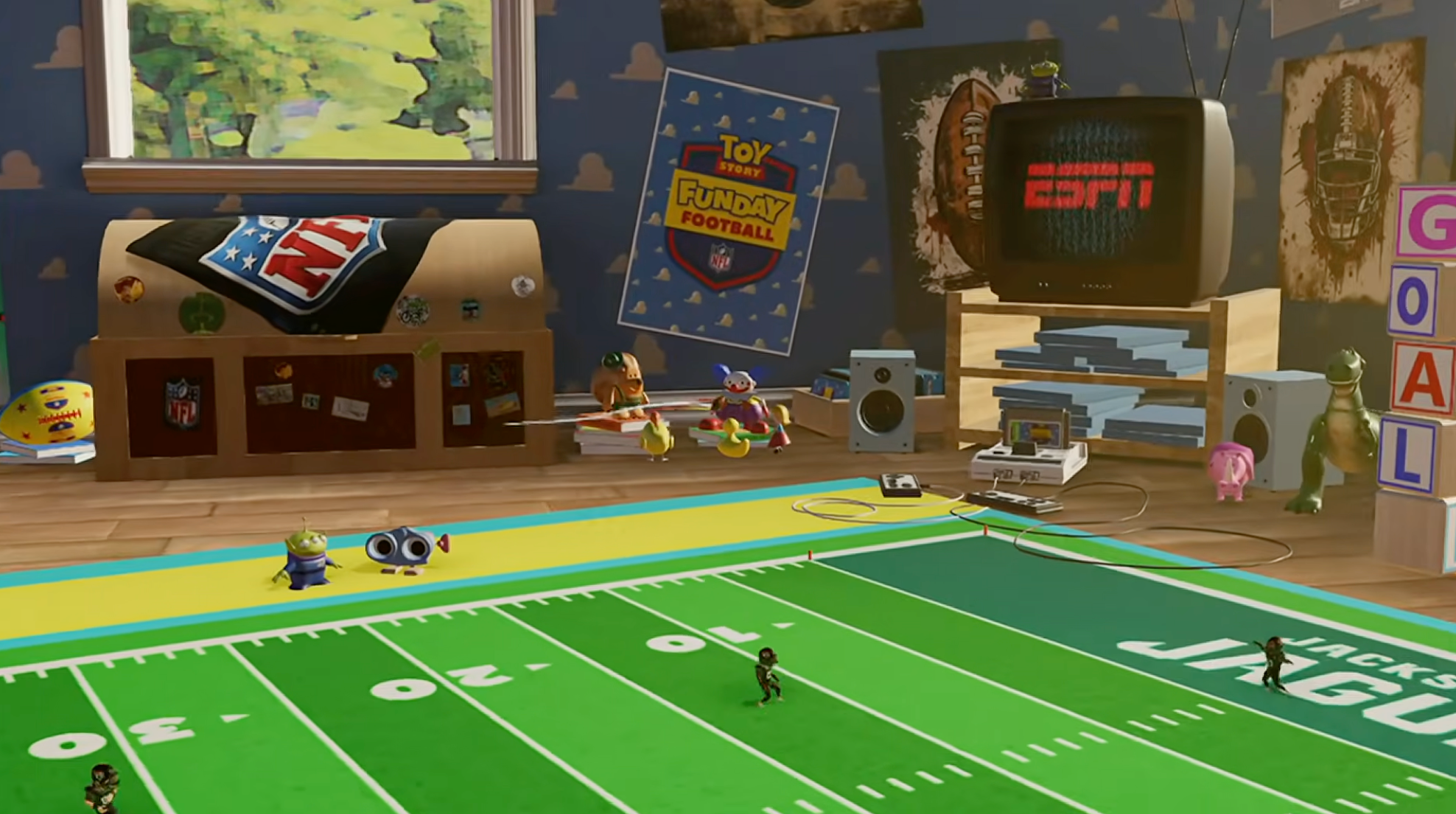 ESPN canlı oyunları Disney animasiyasına necə çevirir: Mickey, Buzz və Mike meydançaya çıxır