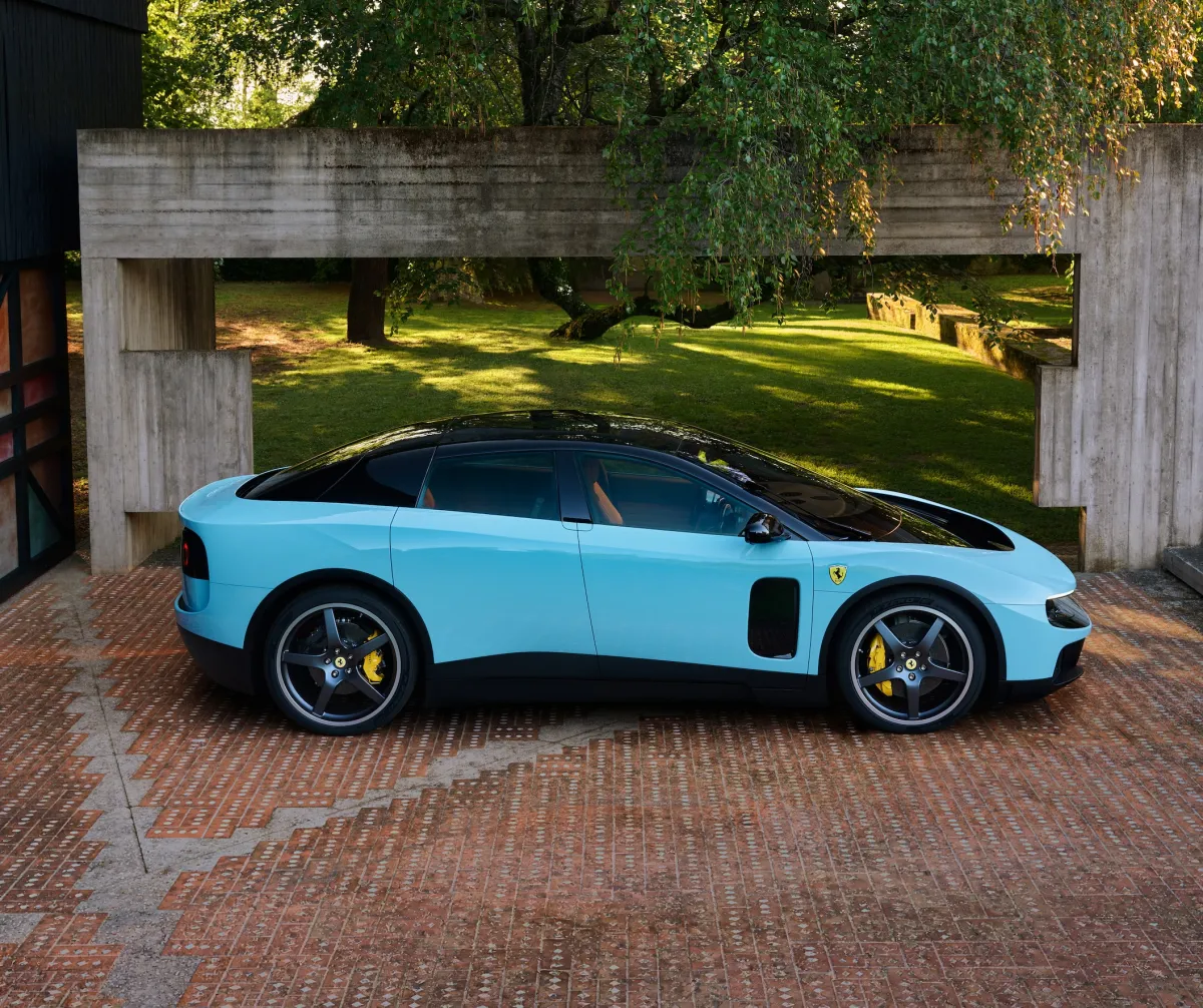 Ferrari Luce: İlk Elektrikli Avtomobilə Reaksiyalar Bizi Nələrə Hazırlayır?