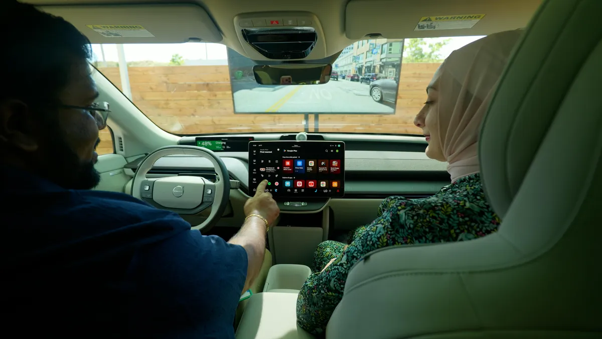 Google'un Avtomobildəki Gemini Süni İntellekti ilə Səyahət Təcrübəsi