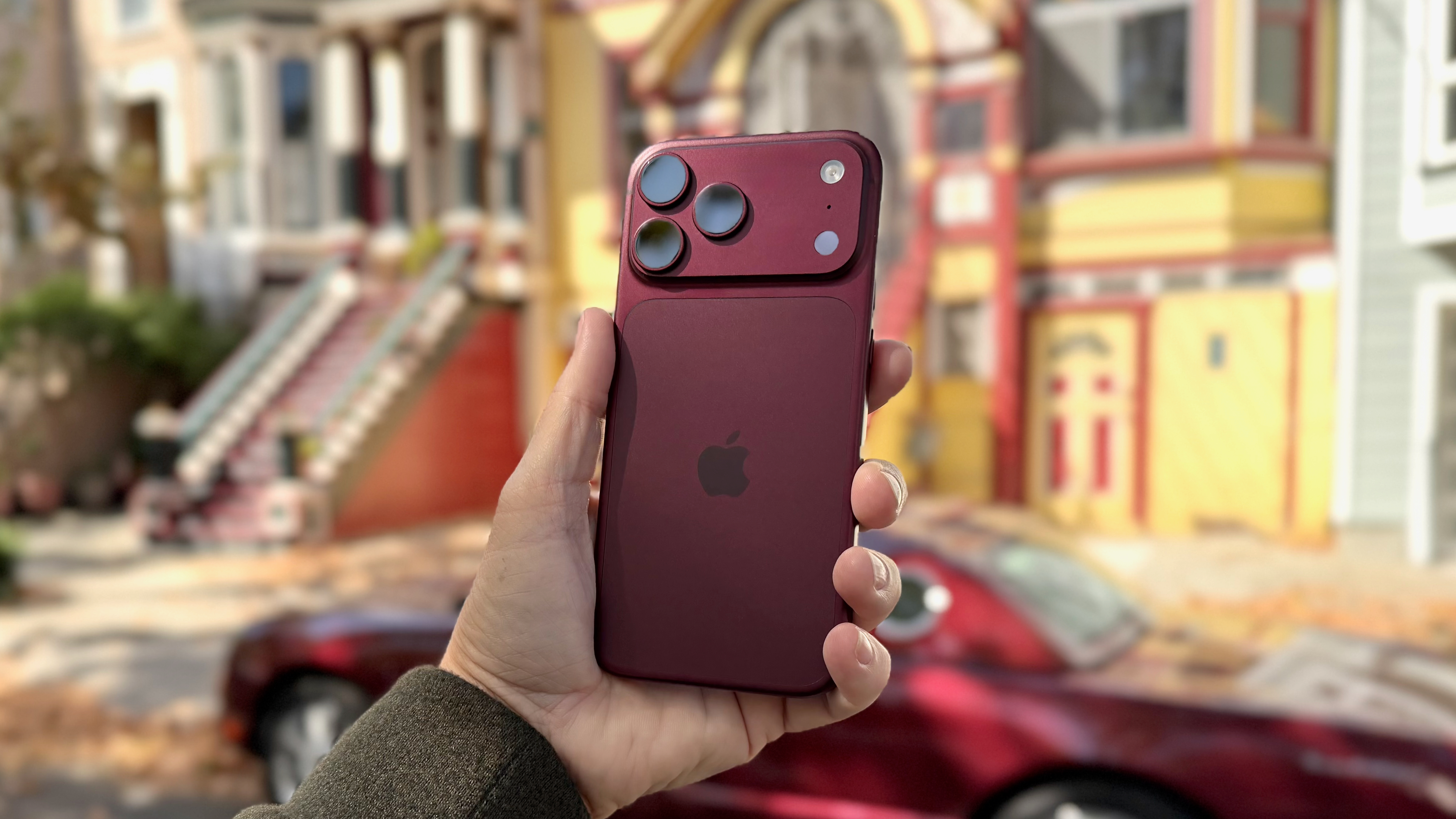 iPhone 18 Pro Max sahibləri DİQQƏT! Zəng etmə problemi və Apple-dan PULSUZ əvəzetmə!