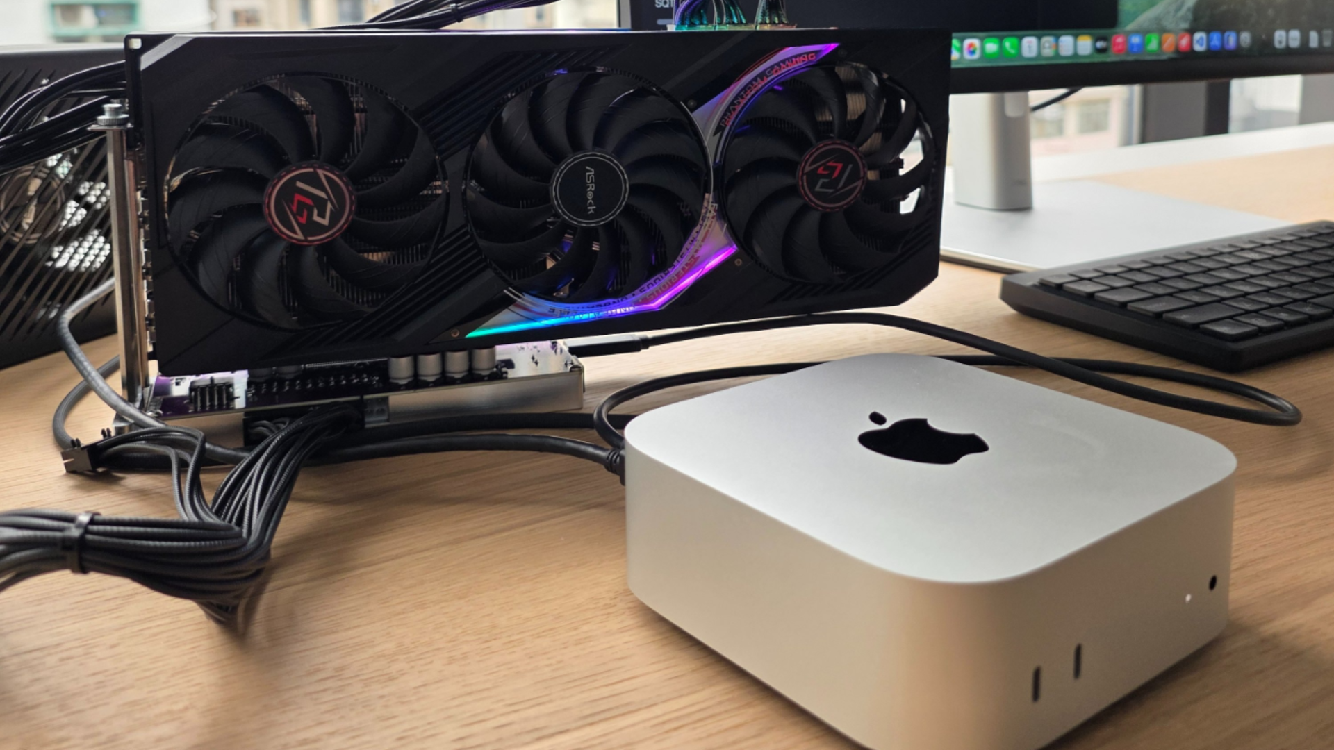 Mac Mini'ni AI Nəhənginə Çevirən eGPU-lar Artıq Rəsmi