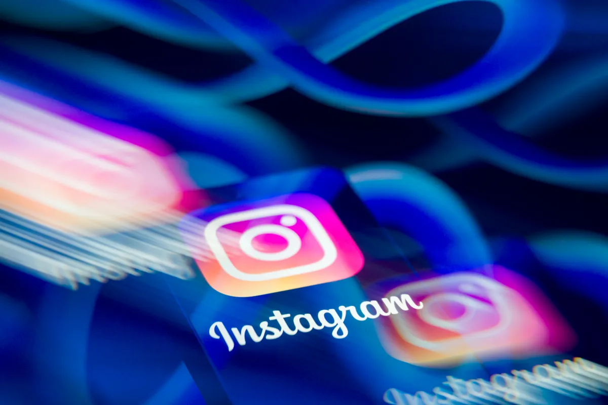 Meta Instagram-da qalmaqallı AI foto funksiyasını geri çəkdi