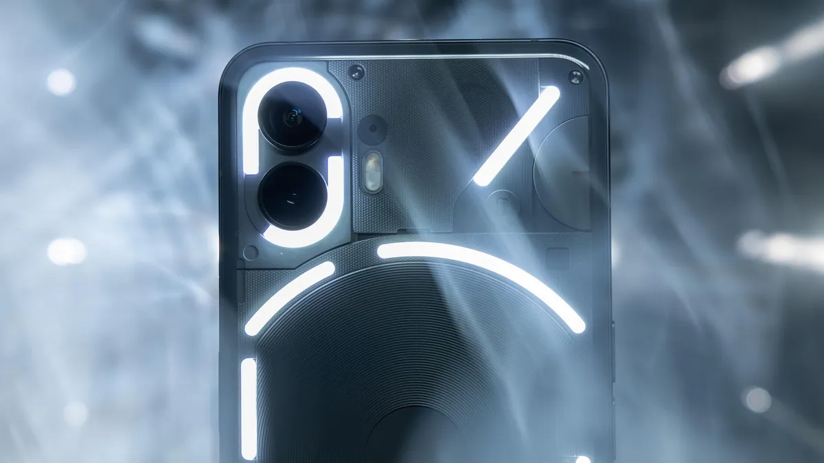 Moda İlə Gələn Ağıllı Eynəklər: Nothing Şirkəti Hazırlığa Başlayır