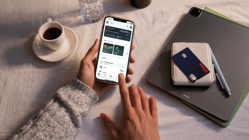 Monzo ABŞ əməliyyatlarını dayandırır: Avropa bank lisenziyası səbəbi açıqlar