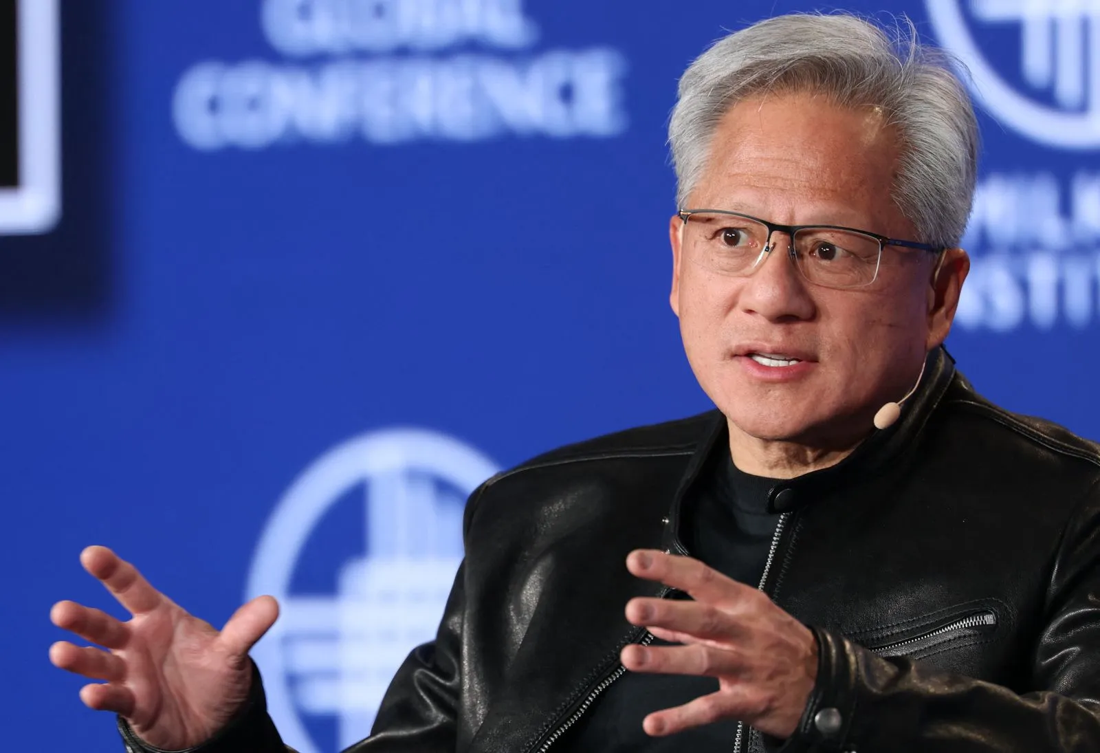 Nvidia CEO'sundan AI-ın Təhlükələrinə Dair Cəsarətli İddia