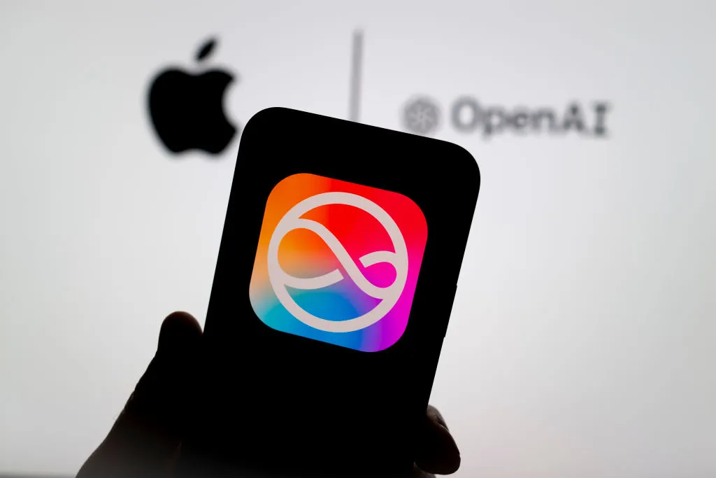 Siri ChatGPT və Claude ilə Dərin İnteqrasiya Edir: Apple-ın Süni Zəka Strategiyası Açıqlandı!