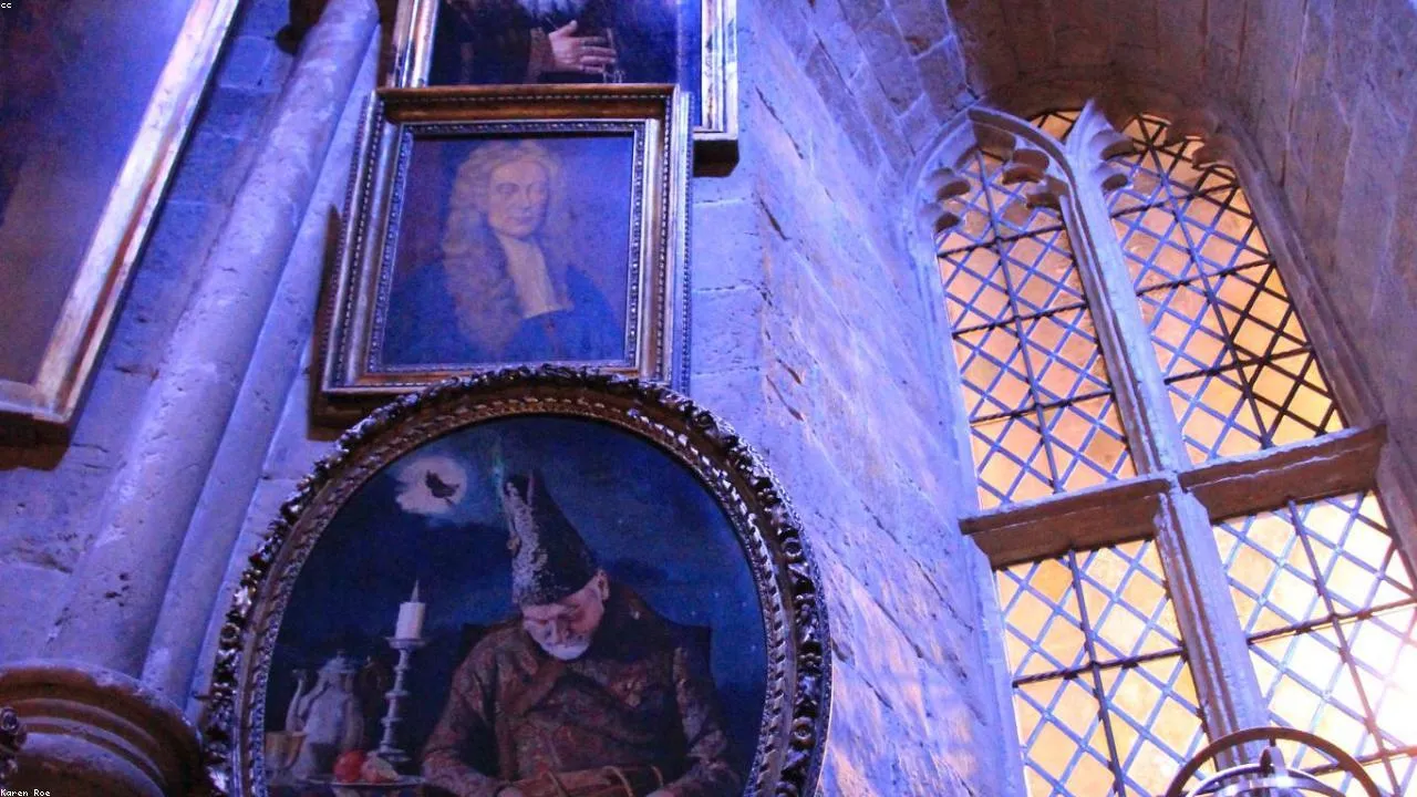 Snap-dan Mezunlar Yeni Ghost Angels Fondu Yaradır
