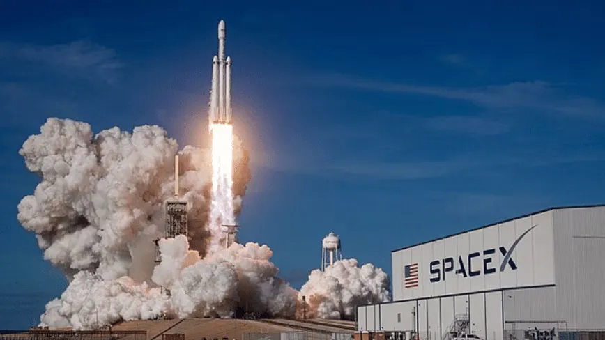 SpaceX Orbital Data Mərkəzləri ilə Bağlı Şok: Planlar Uğursuz Ola bilər