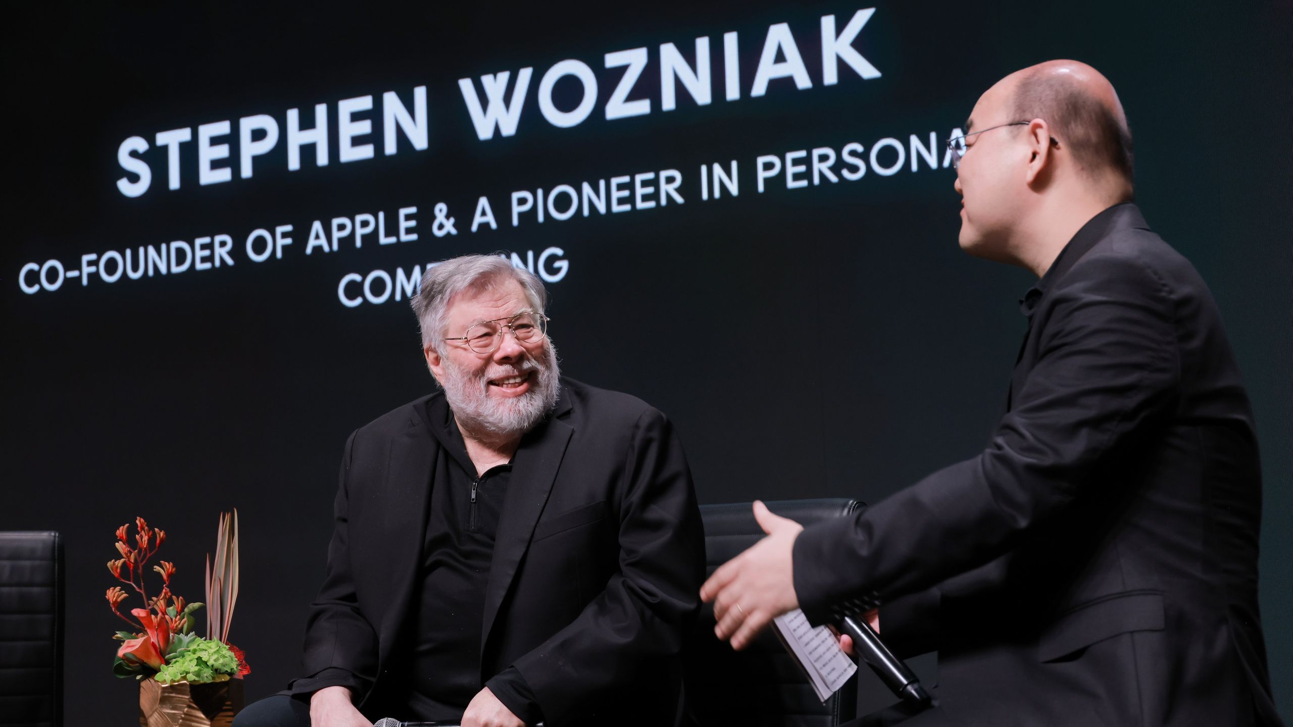 Steve Wozniak-ın iPhone Air-a olan sevgisi San Francisco səfərimin ən böyük sürprizi oldu