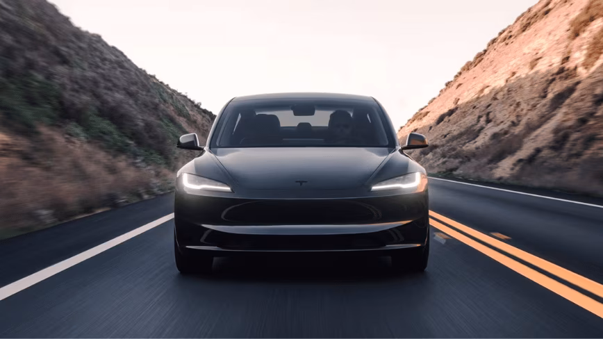 Tesla Kanada Bazarı Üçün Çin İstehsalı Avtomobilləri Təqdim Edir