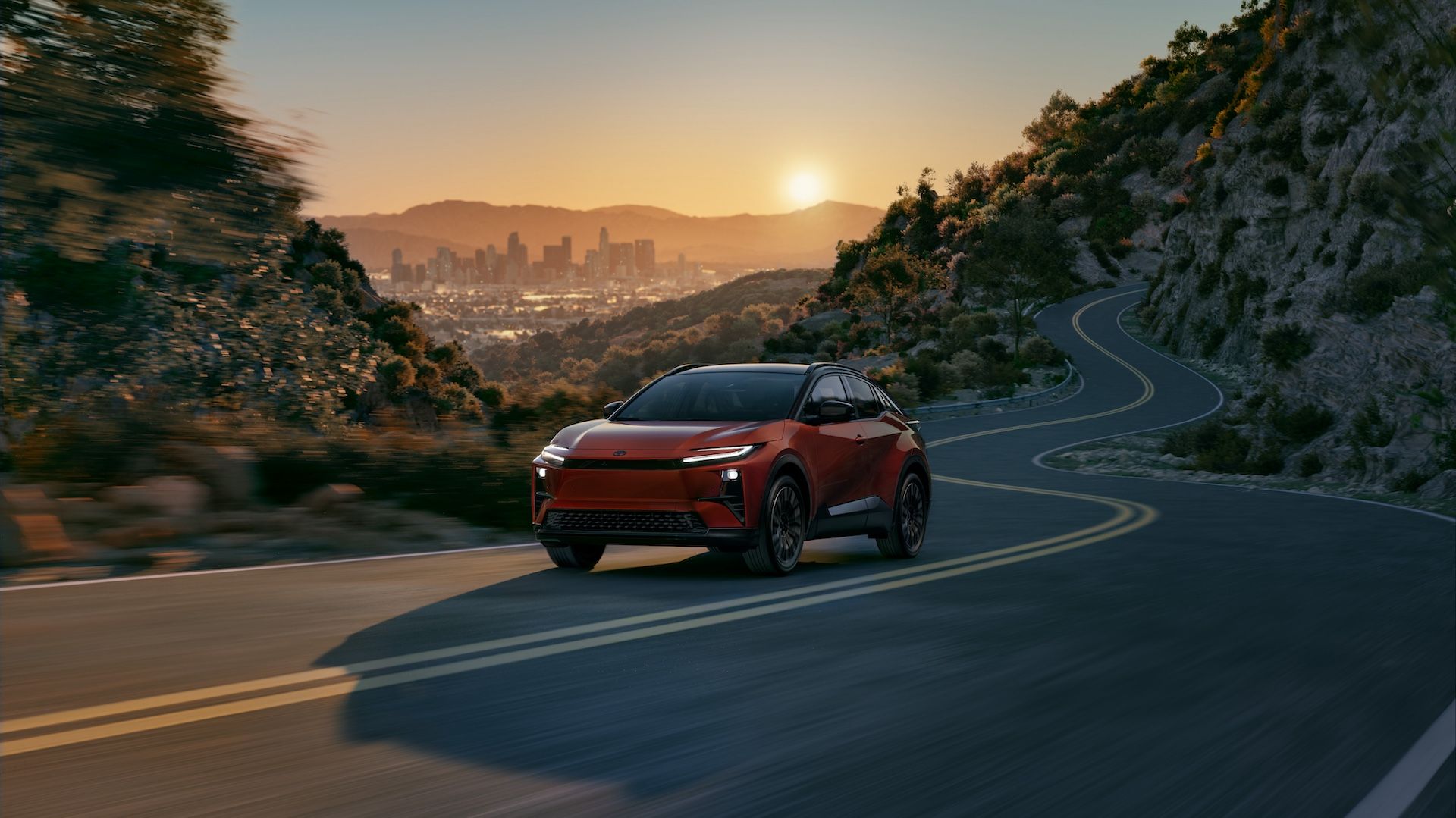 Toyota ABŞ-da Elektromobil İstehsalını Sürətləndirir