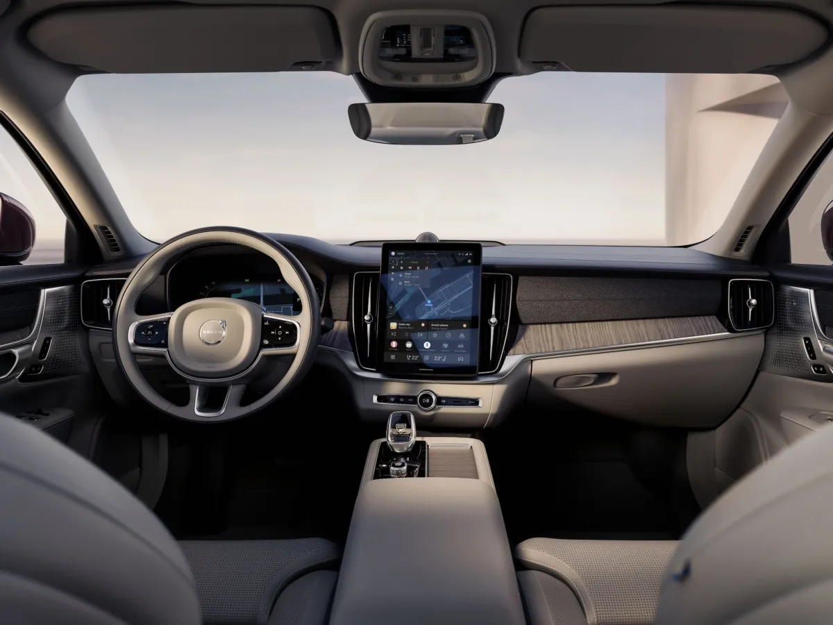 Volvo ABŞ-da Bağlantılı Avtomobilləri Satmağa Davam Edəcək