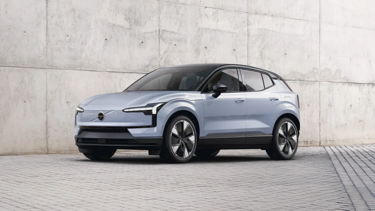 Volvo ABŞ-da EX30 EV istehsalını dayandırır: Tariflər səbəb olur