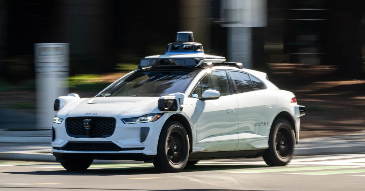 Waymo Avtomobilləri Təhlükəsizliyi Təhlükəyə Atır?