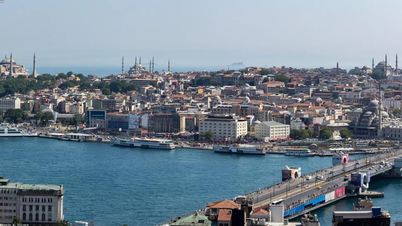 Yeni AI Fitnes Məşqçisi Səhv Formanı Dərhal İzah Edir