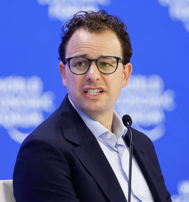 AI Şirkətlərinin Hökumətlə Əməkdaşlığına Dair Plan Yoxdur