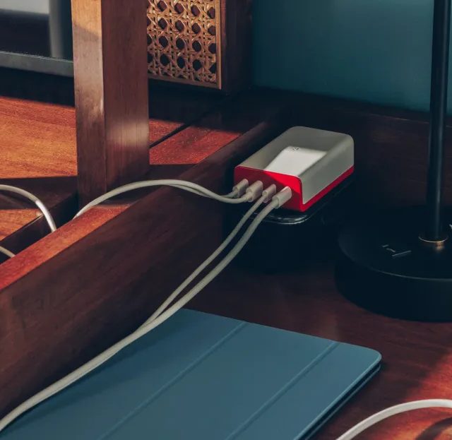 Amazon-un Böyük Bahar Endirimlərində Anker və Başqalarından Şarj Alətlərinə 50% Endirim