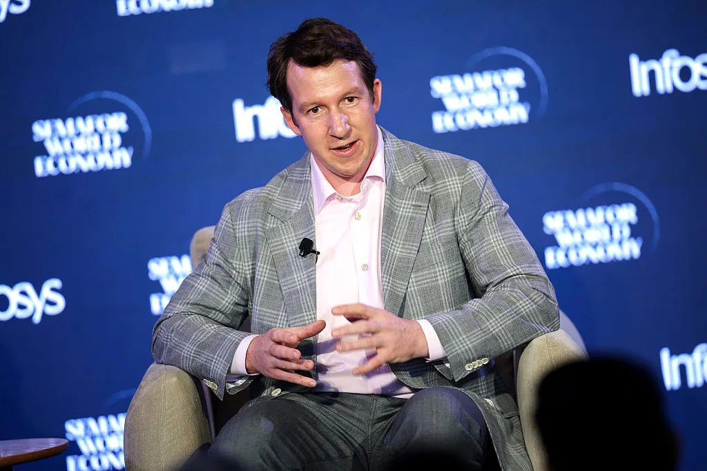 Anthropic Şirkətinin Təsisçisi Mythos Modelini Trump İdarəsinə Tanıtdı