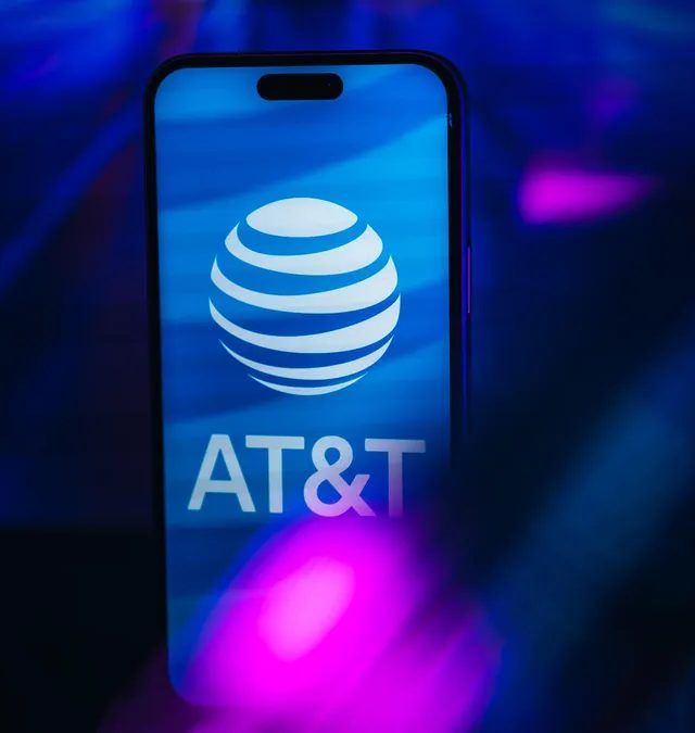 AT&T Məhdudiyyətsiz Planlarını Sadələşdirilmiş Adlarla Yenidən Düzəldir