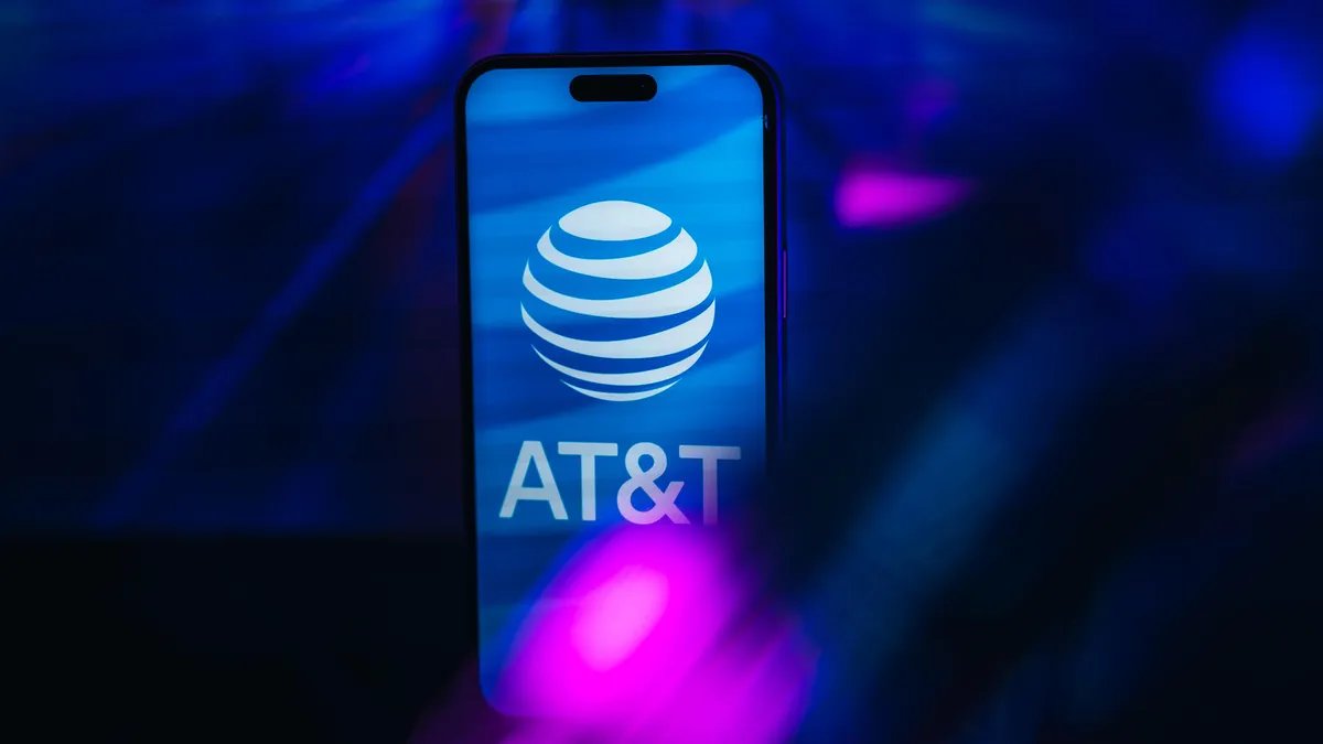 AT&T Məhdudiyyətsiz Planlarını Sadələşdirilmiş Adlarla Yenidən Düzəldir