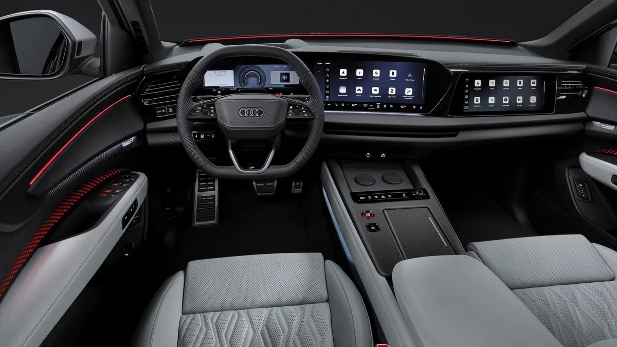 Audi Q9-un İç Dizaynı: Böyük Ekranlar, Güc Kapıları və Sərfəli Şarj Cihazları