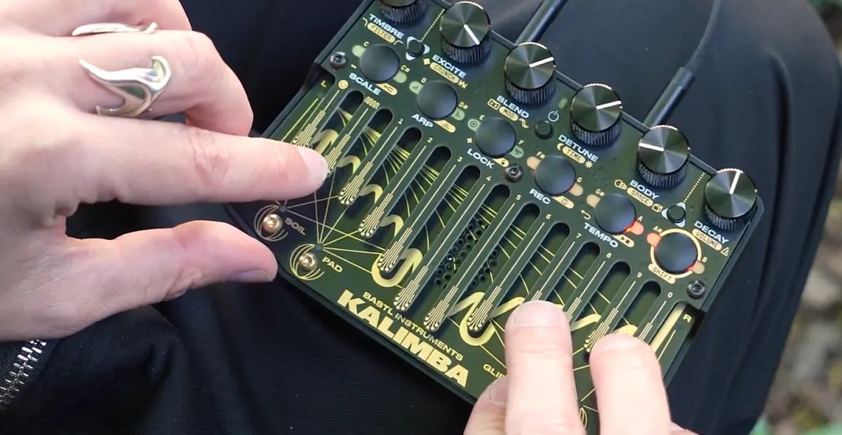Bastl Kalimba: Səsli Syntezator və Barmaq Pianosu