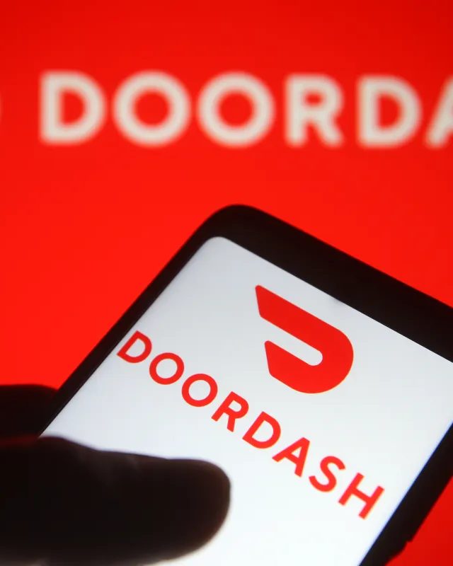 DoorDash süni intellekti təlim üçün yeni 'Tasks' tətbiqi təqdim edir