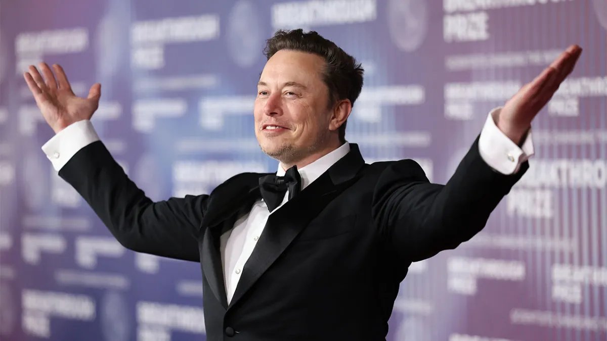 Elon Musk SpaceX-də Həqiqətən Kral Olacaq