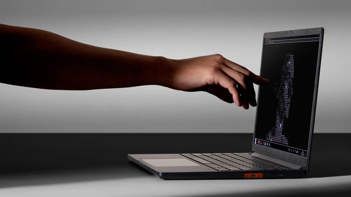 Framework-ın Yeni 13 Düym Laptopu: Panther Lake Çipi ilə Batareya Həyatını Artırır