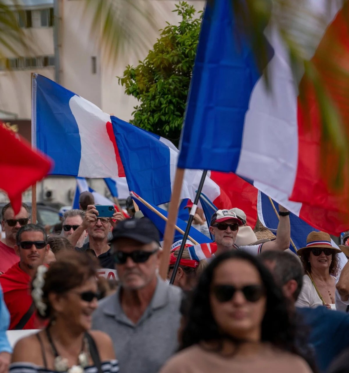 Fransa Microsoft Windows-u Tərk Edir: Avropa ABŞ Texnoloji Nəhənglərindən Uzaqlaşır