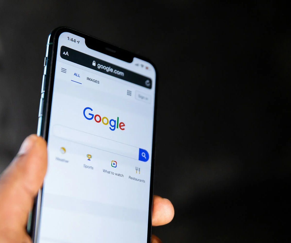Google AI cavablarını manipulyasiya edənlərə qarşı sərt tədbirlər görür