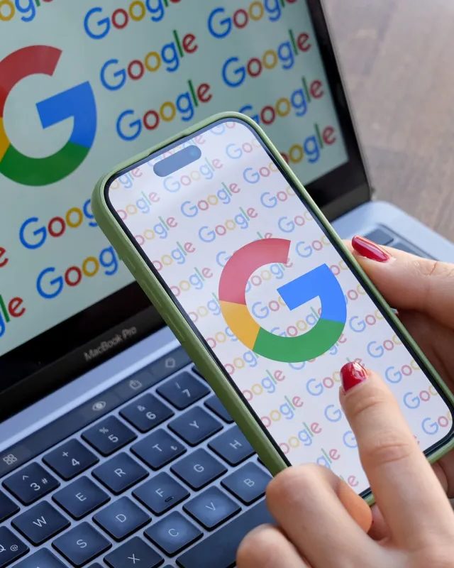 Google Hindistanda RCS spamına qarşı mübarizə aparır