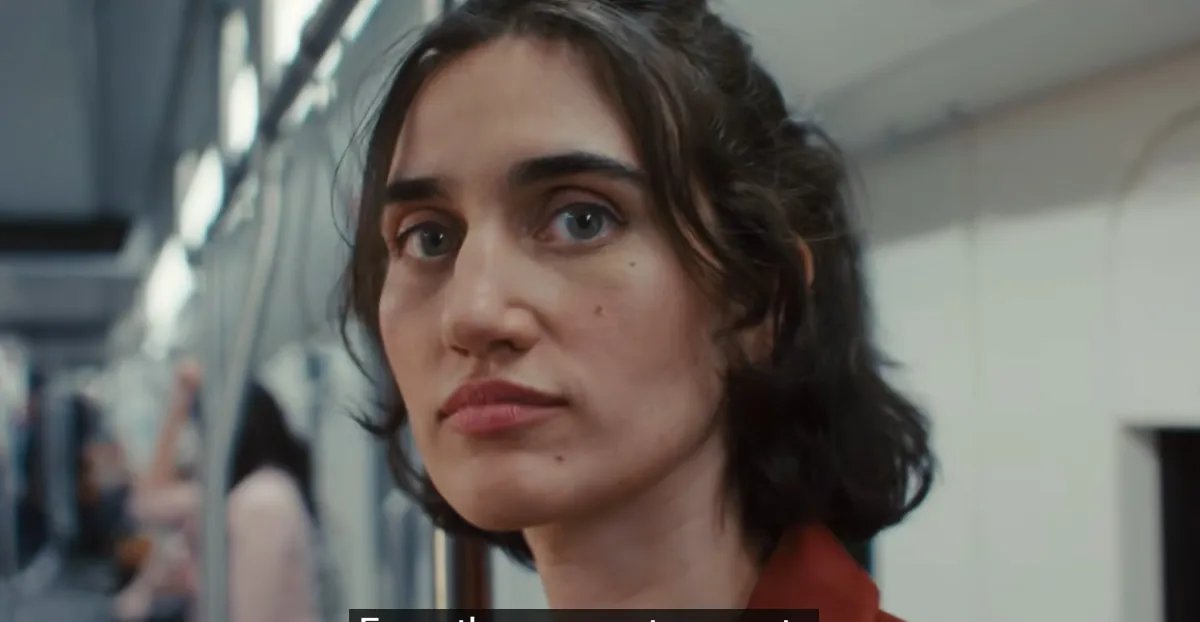 Google Pixel 10-un reklamları: Nə satılır, əslində?