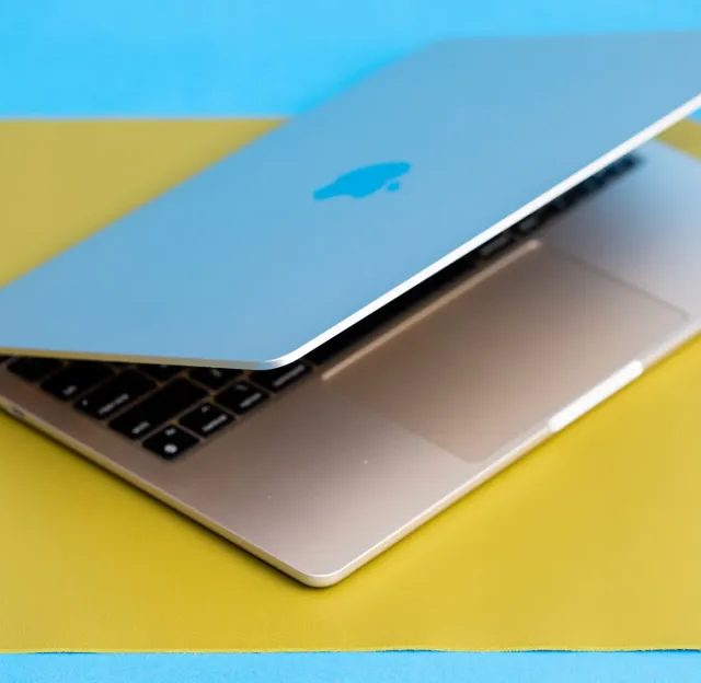 Hazırda MacBook-lar üçün ən yaxşı təkliflər