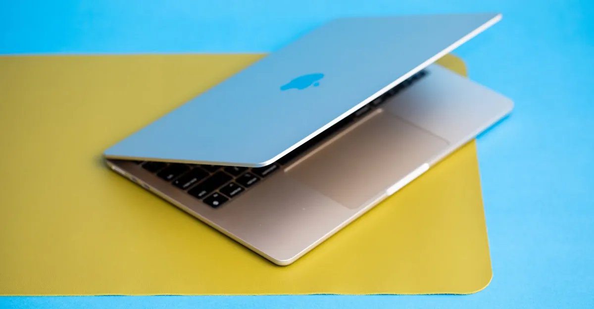 Hazırda MacBook-lar üçün ən yaxşı təkliflər