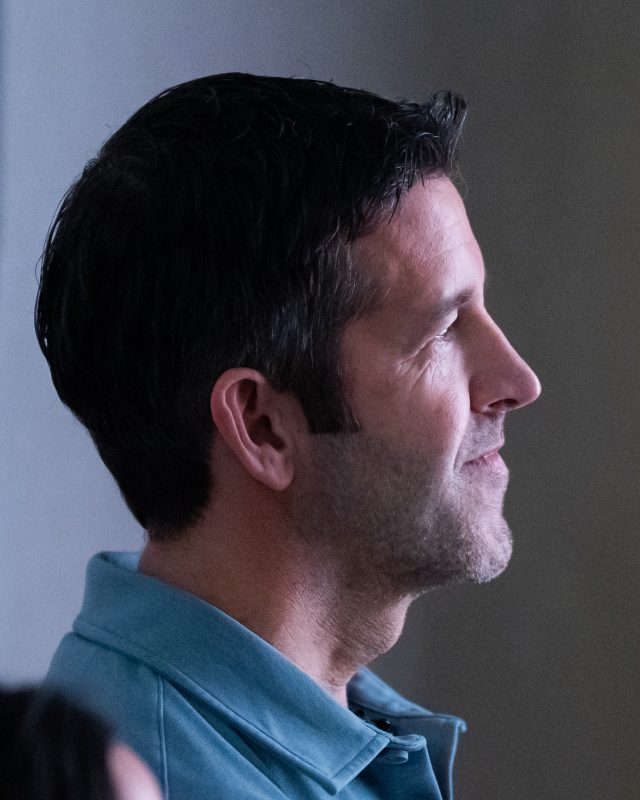 John Ternus Apple-ın Gələcəyini Necə İdarə Edəcək?