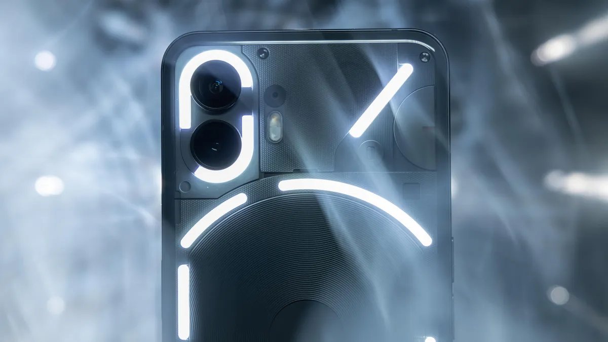 Moda İlə Gələn Ağıllı Eynəklər: Nothing Şirkəti Hazırlığa Başlayır