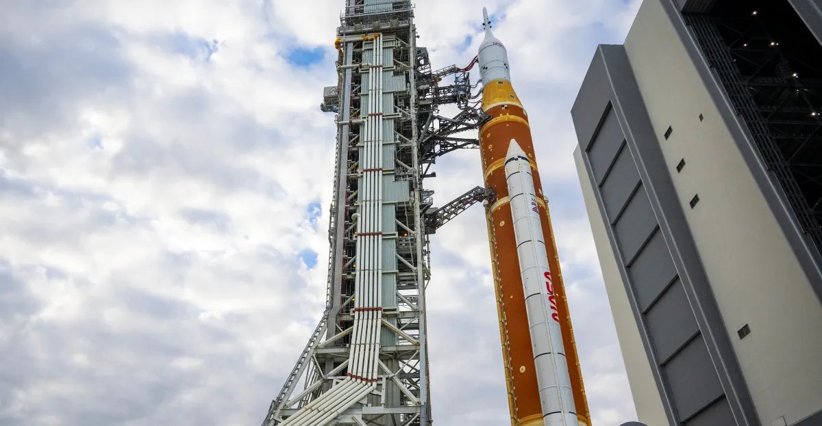 NASA Ayda 20 Milyard Dollarlıq Baza Qurmaq İstəyir