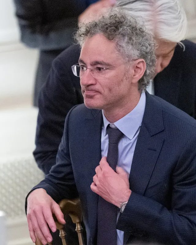 Palantir ABŞ-da Maliyyə Cinayətlərinin Araşdırılmasında İRİS-ə Dəstək Verir