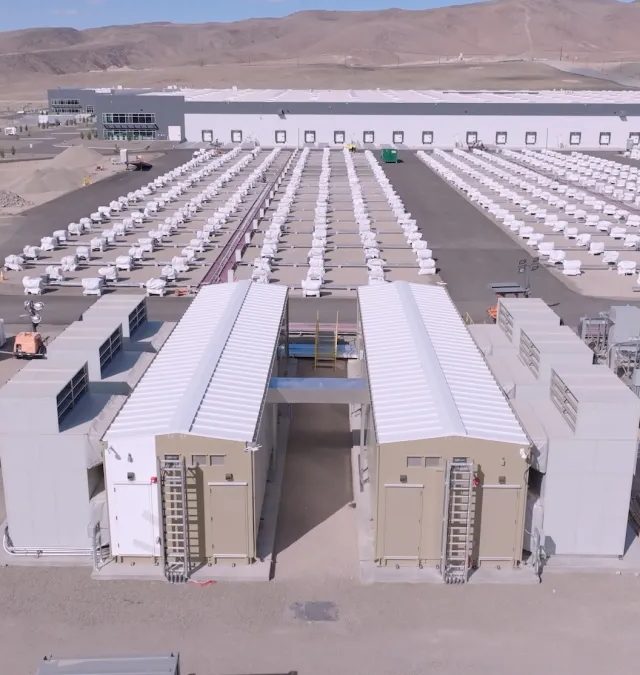 Redwood Materials-də Böyük İstefa: COO Şirkətdən Ayrılır