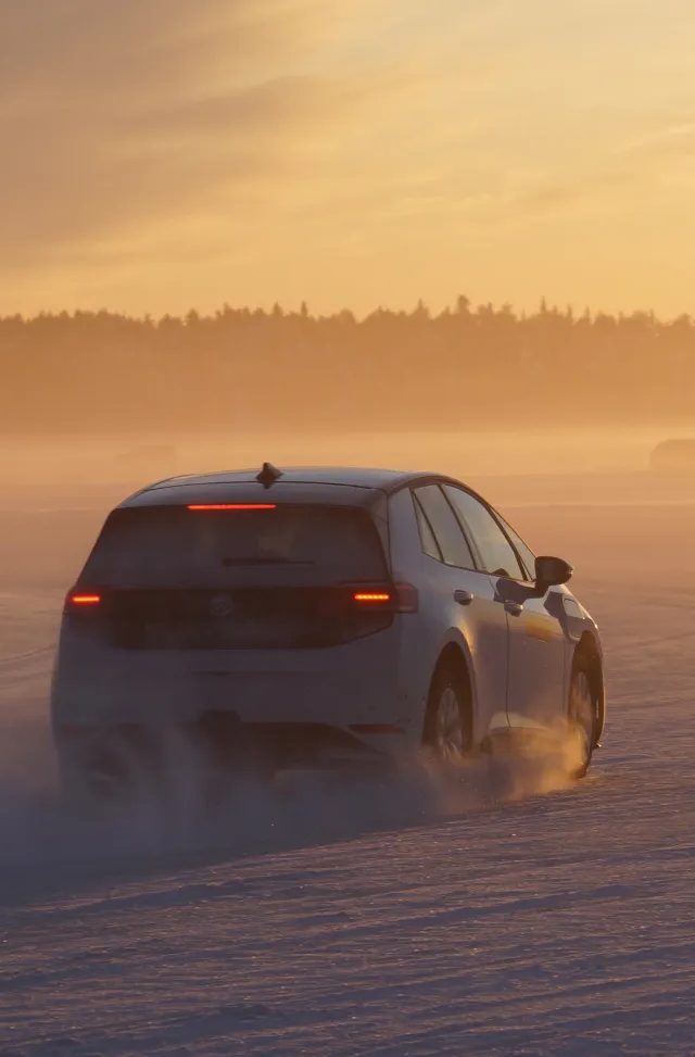 Rivian Volkswagen-dan 1 Milyard Dollar Dəstək Aldı