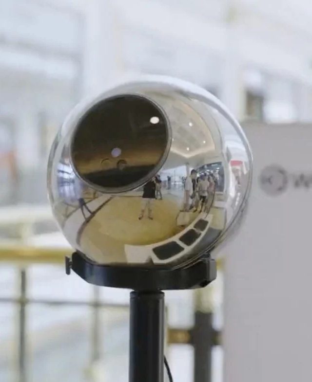 Sam Altman'ın Göz Tanıma Xidməti Artıq Yaxınınızdakı Mağazalarda