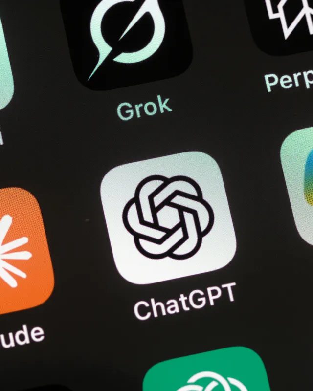 Şəkil AI modelləri tətbiq artımını sürətləndirir, chatbot yeniləmələrini geridə qoyur