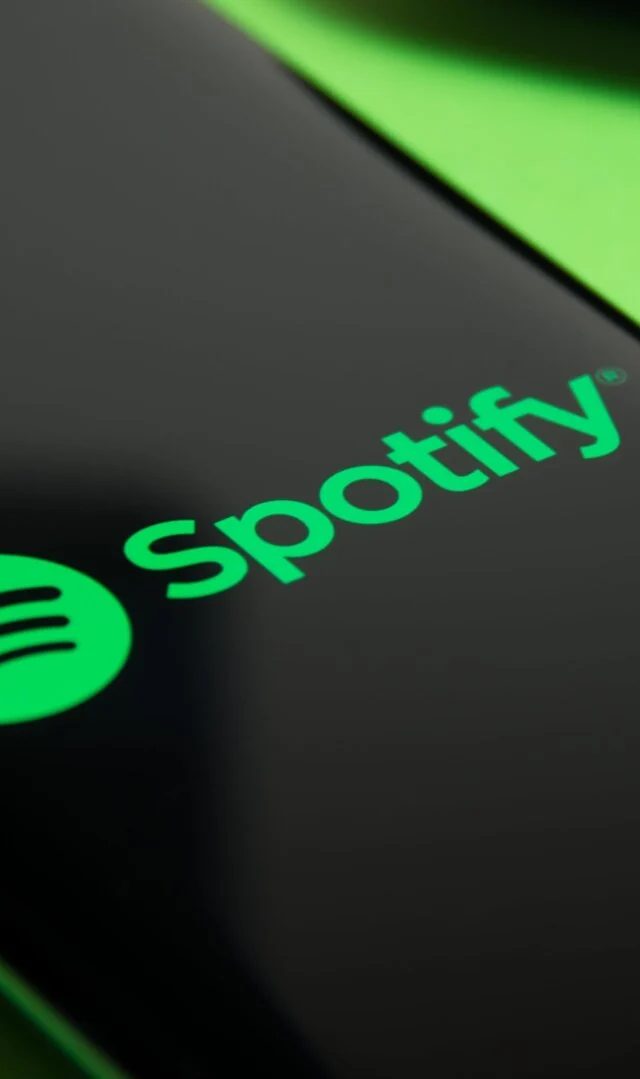 Spotify İncəsənətçiləri Yeni Təsdiq Sistemi ilə Tanıyacaq