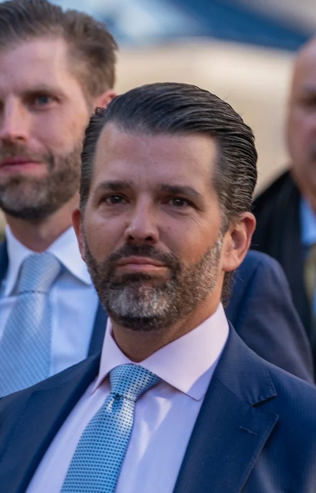 Trump qardaşları dron şirkətinə dəstək verir