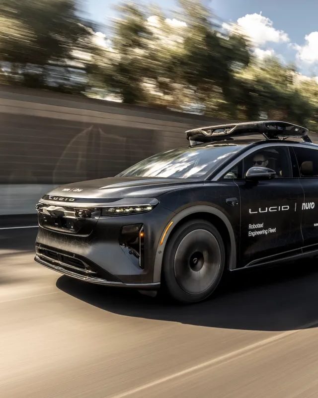 Uber və Nuro San Fransiskoda Premium Robotaksi Xidmətini Sınaqdan Keçirir